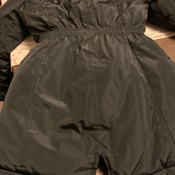 DKNY girls black coat with fur around the hood. Gently used. Size S(7,8). - Picture 6 of 6
